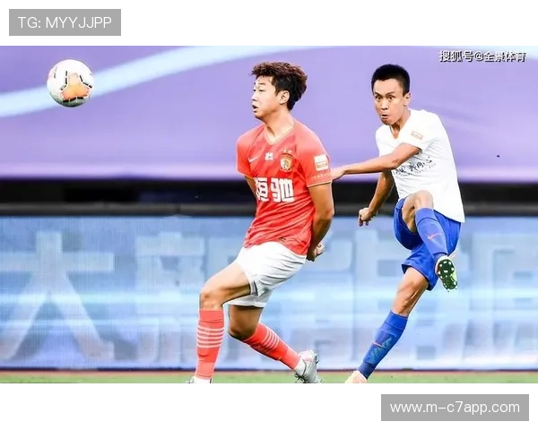 卡沙比亚对阵波尔图一役，门将塞奎拉多次扑救获评全场最佳