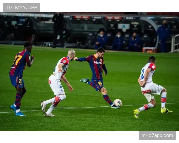 格拉纳达2-0战胜阿拉维斯,技术统计显示主队成功限制了客队在中路区域的压迫 格拉纳达2-0战胜阿拉维斯,技术统计显示主队成功限制了客队在中路区域的压迫